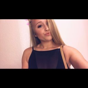 Meet your Posher, Mikayla